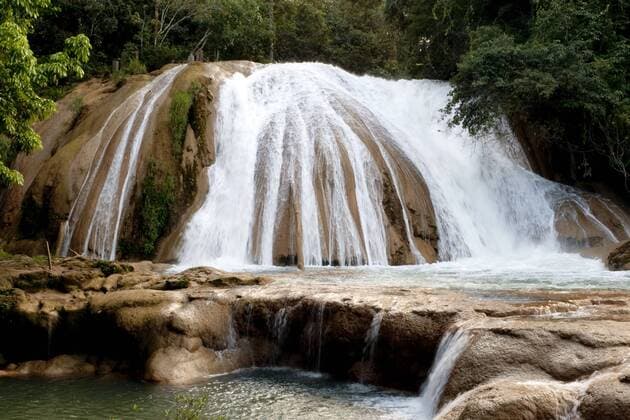 Wasserfälle von Agua Azul bei Palenque, Chiapas, Mexiko, Zentralamerika iblski01156909