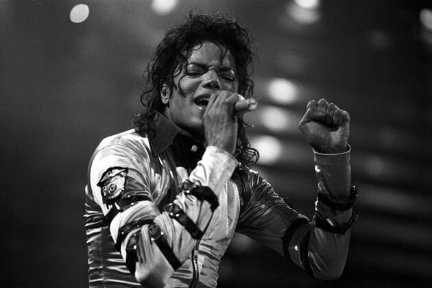 Sänger Michael Jackson während eines Konzertes der BAD-Tour in Werchter -  (FGO)