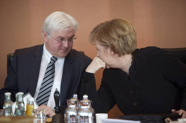 Bundeskanzlerin Angela Merkel (Deutschland CDU) und Außenminister Frank-Walter Steinmeier (Deutschland SPD) anlässlich der 144. Kabinettssitzung in Berlin