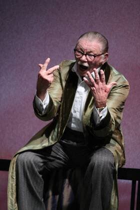 Uwe Friedrichsen JOHN GABRIEL BORKMAN von Henrik Ibsen im Ernst Deutsch Theater Hamburg