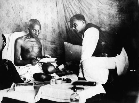 IMAGO ICONS: Mahatma Gandhi May 16, 1933; Delhi, India; MAHATMA GANDHI (1869-1948) had inspired two generations of India, patriots shaken an empire and sparked off a revolution which was to change the face of Africa and Asia. Delhi India  - ZUMAk09