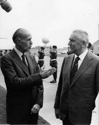 Parteichef EDWARD GIEREK (R, PZPR Polen) trifft Präsident VALERY GISCARD d ESTAING (Frankreich)  - ZUMAk09