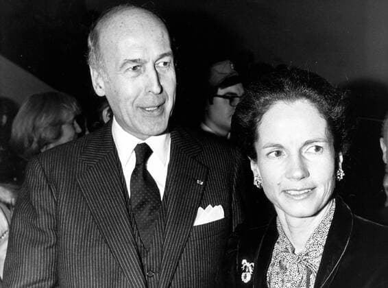 GISCARD D ESTAING n a n a  - ZUMAk09