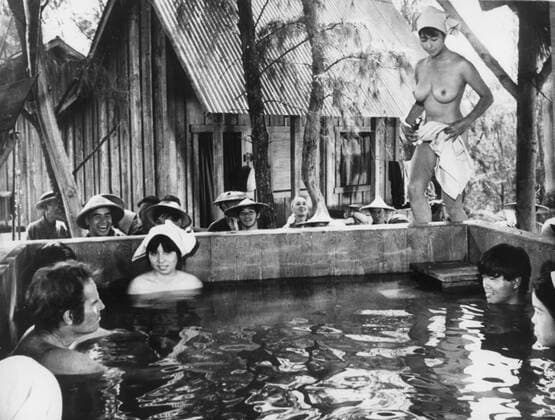 Mar 31, 1961; Honolulu, Hawaii, USA; Actor CHARLTON HESTON known for his religious roles in Ben-Hur and The Ten Commandments , pictured on the set of the film, The Hawaiians filmed on location in the Hawaiian Islands. Honolulu USA  - ZUMAk09