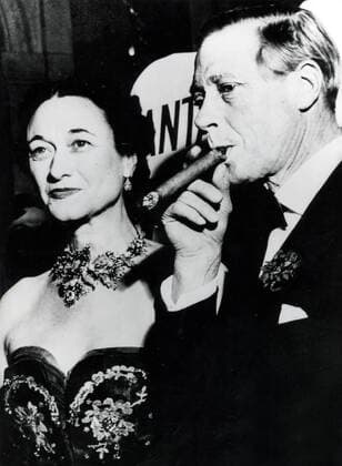 Jan 19, 1951; New York, NY, USA; Duke of Windsor (formerly EDWARD VIII) and his wife Dutchess of Windsor (WALLIS SIMPSON) on the American National Theatre Academy Ball in New York. Edward VIII had met and fallen in love with a married American woman, Mrs Wallis Simpson. Concern about Edward s private life grew in the Cabinet, opposition parties and the Dominions, when Mrs Simpson obtained a divorce in 1936 and it was clear that Edward was determined to marry her. Eventually Edward realised he had to choose between the Crown and Mrs Simpson who, as a twice-divorced woman, would not have been acceptable as Queen. In 1937, Edward was created Duke of Windsor and married Wallis Simpson in a ceremony in France. Edward VIII is the only British monarch to have voluntarily relinquished the throne. New York USA  - ZUMAk09