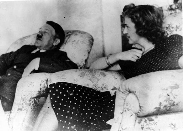 IMAGO History, Zweiter Weltkrieg: 1939 - 1945 EVA ANNA PAULA BRAUN, died Eva Hitler. (February 6, 1912 Ð April 30, 1945) was the longtime companion of Adolf Hitler and briefly his wife. Pictured with Adolf Hitler. London UK  - ZUMAk09