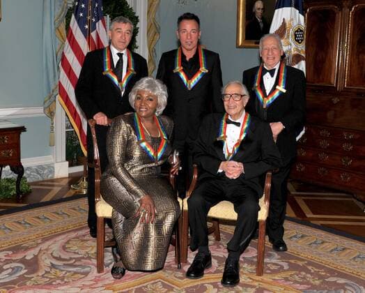 2009 Kennedy Center honorees pose for the formal group photo following the Artist s Dinner at the United States Department of State in Washington, D.C. on Saturday, December 5, 2009. Front row from left to right: Grace Bumbry and Dave Brubeck. Back row from left to right: Robert De Niro, Bruce Springsteen, Mel Brooks.  WAX20091205109
