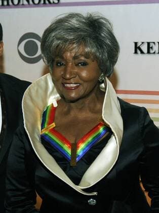Honoree Grace Bumbry arrives on the red carpet of the Kennedy Center Honors in Washington on December 6, 2009.  WAP20091206712