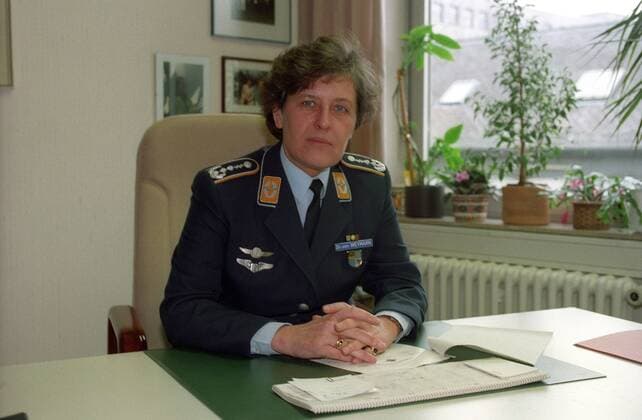 Oberstarzt Verena von Weymarn (Deutschland Designierter erster weiblicher Bundeswehr-General)