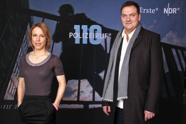 Anneke Kim Sarnau und Charly Huebner, Polizeiruf 110: Start für das neue Rostocker Team. Premiere für den neuen NDR-Polizeiruf 110 aus Rostock am Sonntag, 18. April, Hamburg