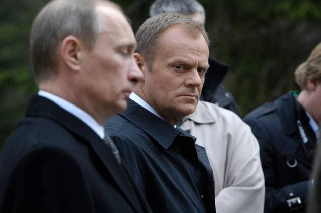 Katyn, 7.04.2010 70th anniversary of the Katyn Massacre at Polish Military Cemetery at Katyn with Donald Tusk (R) and Wladimir Putin (L)  ARCH_20100407-513