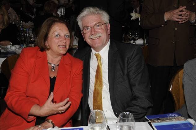 München 13.04.10 - 60 Jahre Presseclub, Feier im Hofbräuhaus: Sabine Leutheusser Schnarrenberger (Ministerin) und Martin Zeil (Minister)