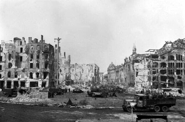 May of 1945. A fallen Berlin. Reproduction.  TASS_267919