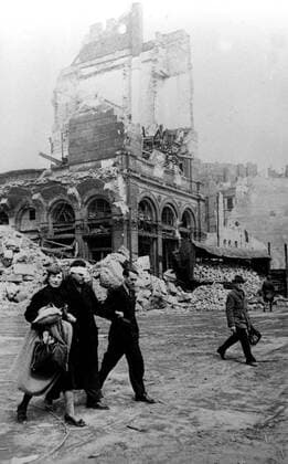 Berlin, April of 1945. Landwehrkanal. Reproduction.  TASS_268093