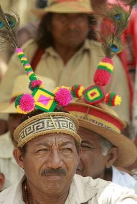 IMAGO Cultures of the world, Wayuu Volk in Kolumbien (100515) -- URIBIA, May 15, 2010 (Xinhua) -- Wayuu men attend the 24th Wayuu culture festival in Uribia, north Colombia, May 14, 2010. The 3-day 24th Wayuu culture festival opened here on Friday. (Xinhua Juan Perez) (gj) (4)COLOMBIA-URIBIA-WAYUU CULTURE FESTIVAL 