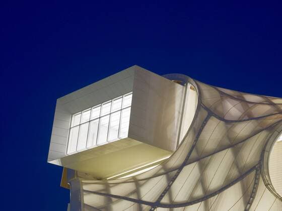 Architektur von Shigeru Ban Detailansicht der neuen Filiale des Pariser Centre Pompidou in Metz, Lothringen, Frankreich, Europa iblola01568666