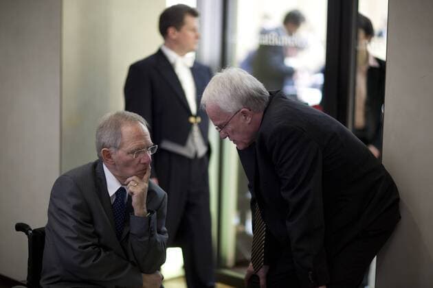 Deutschland, Berlin, 868. Sitzung des Bundesrates, Wolfgang Schäuble und Jürgen Rüttgers (re.), 26.03.2010