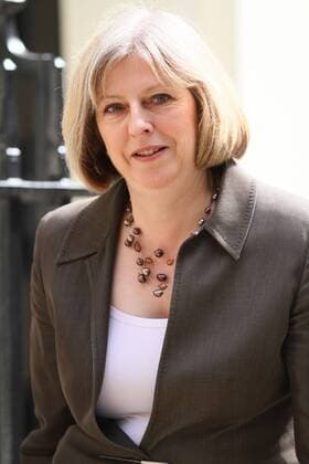 Theresa May will Nachfolgerin von David Cameron werden . . Budget Day . . 22.06.10 Theresa May, secretary of state for home department and minister for women and equalities, arriving for cabinet this morning before George Osborne delivered his budget speech. 