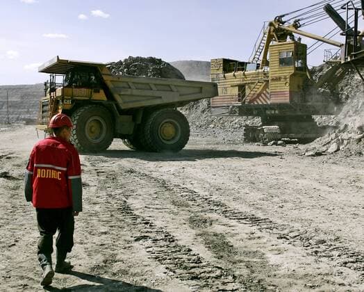 ITAR-TASS 35: KRASNOYARSK TERRITORY, RUSSIA. JULY 17. Sulfide ore produced at Olimpiada gold mine, Krasnoyarsk Territory, where Polyus Gold (Polyus Zoloto) has launched its third gold recovery plant.  493786