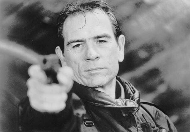 KPA59615.jpg AUF DER FLUCHT The Fugitive USA 1993 Andrew Davis Szene mit Marshall Samuel Gerard (TOMMY LEE JONES) 357531 UnitedArchives59615