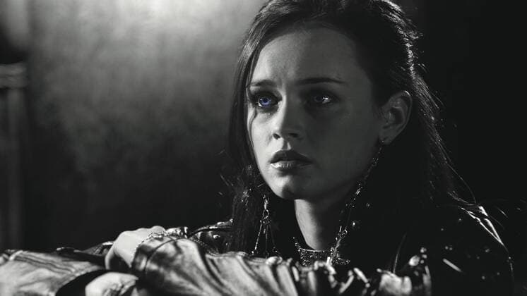 KPA72421.jpg SIN CITY USA 2005 Robert Rodriguez Becky (ALEXIS BLEDEL) rights=ED UnitedArchives72421