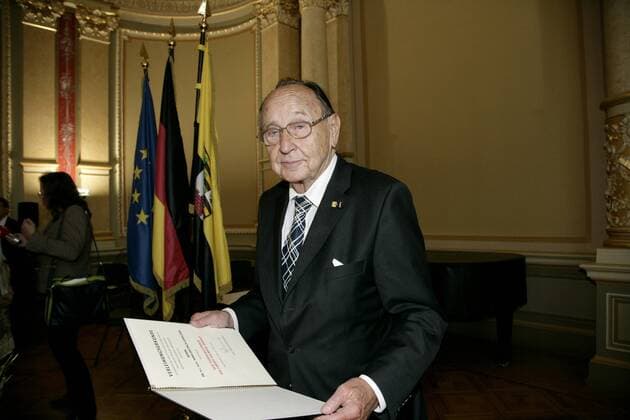Hans Dietrich-Genscher (GER,FDP) - Verleihung des Verdienstorden des Landes Sachsen Anhalt in der Staatskanzlei in Magdeburg