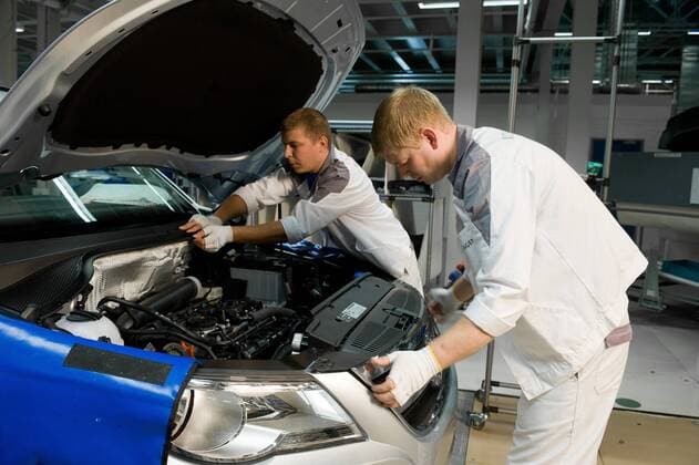 KALUGA, RUSSIA. Volkswagen Tiguan car being assembled at the Volkswagen plant in Kaluga.  RE0D726E