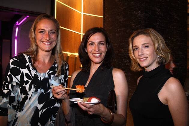 Eva Mona Rodekirchen, Ulrike Frank und Kristin Meyer, die drei GZSZ Serienkollegen bei der Eroeffnung vom Di Japanese Cuisine Restaurants am 23.9.2010 am Kudamm in Berlin Di Japanese Cuisine Eroeffnung in Berlin, 2010 
