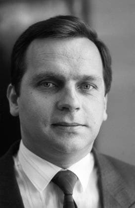 Günther Krause (Deutschland CDU Bundesminister für besondere Aufgaben) während eines Interviews