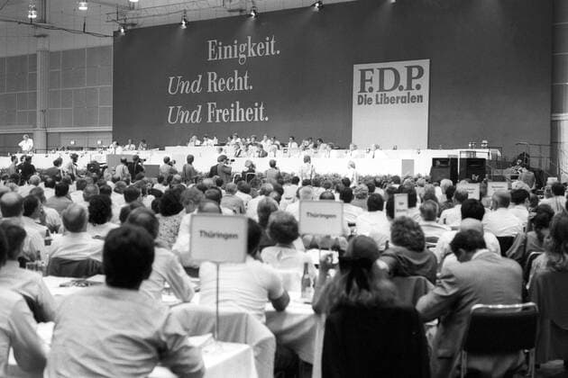 Einigkeit. Und Recht. Und Freiheit. FDP-Vereinigungsparteitag in Hannover