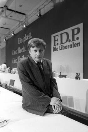 Rainer Ortleb (Deutschland FDP) auf dem FDP-Vereinigungsparteitag in Hannover