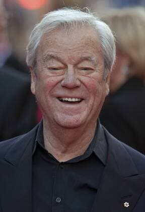 Actor Gordon Pinsent arrives on the Red Carpet outside the Canon Theatre during the 2010 Canada Walk of Fame Tribute in downtown Toronto, Ontario, October 16, 2010.  TOR2010101644