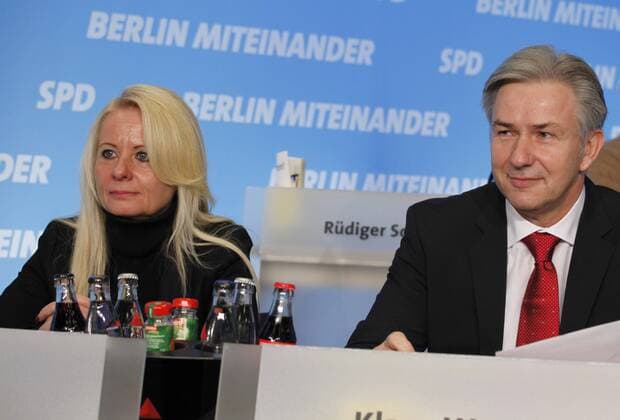 Berlin, Landesparteitag der SPD am 13. November 2010, Foto: Iris Spranger, Klaus Wowereit