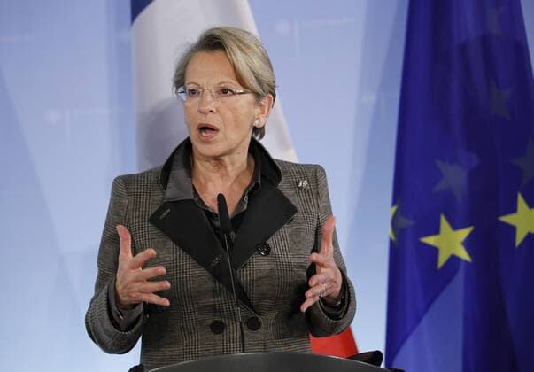 Bundesaußenminister Guido Westerwelle empfängt die neue französische Außenministerin Michele Alliot-Marie , zu ihrem Antrittsbesuch in Berlin. Foto: französische Außenministerin Michele Alliot-Marie