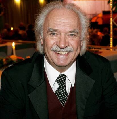 Berlin. Berliner Theaterball. Achim Wolff , Schauspieler .