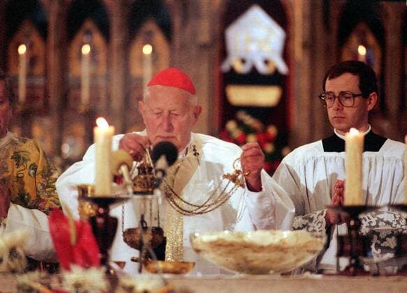Prague archbishop cardinal Frantisek Tomasek celebrates mass on the occasion of canonization of St. Agnes of Bohemia in St. Vitus Cathedral during Czechoslovakia s Velvet Revolution on November 25, 1989. CTK Photo Karel Mevald  CTKPhoto00231748
