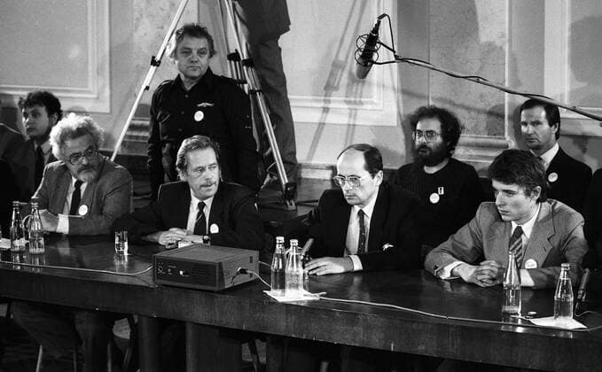 From left Valtr Komarek, director of the Prognostic Institute of Czechoslovak Academy of Science and one of the Civic Forum key personalities during the Velvet Revolution, Civic Forum leader Vaclav Havel, Jan Carnogursky from Slovakia movement Public Against Violence, and student leader Simon Panek during consultations about a new post-communist government in Prague on December 9, 1989. CTK Photo Michal Kalina  CTKPhoto02104694