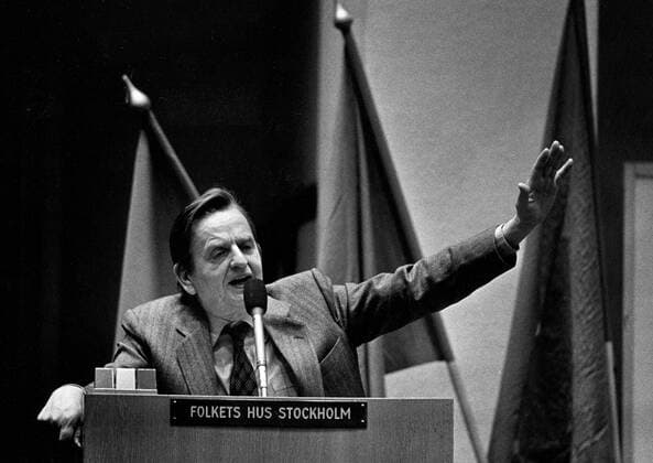Ministerpräsident Olof Palme (Schweden) beim Parteitag der Sozialdemokraten in Stockholm - FOTO: xRolfxAdlercreutzx xKAMERAPRESSxSEx  - KPkod 08002