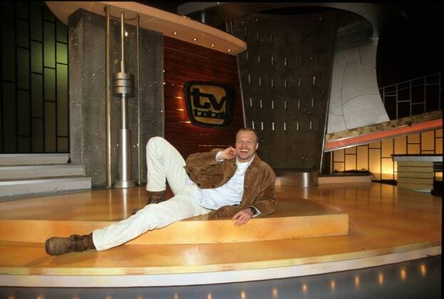Stefan Raab im Studio von TV Total 1999