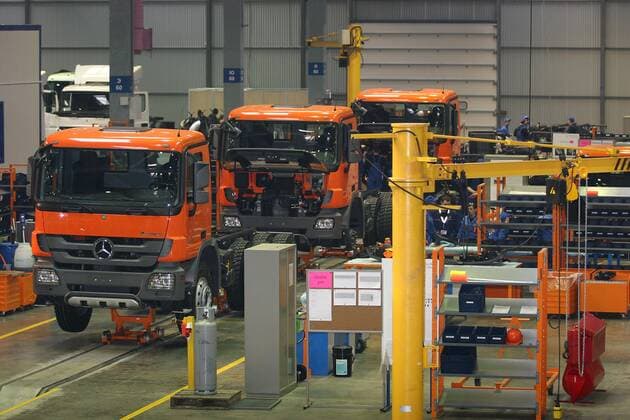 NABEREZHNYE CHELNY, RUSSIA. MARCH 13, 2011. Assembly line at the Joint Venture Mercedes-Benz-Trucks-Vostok, launched by the German automaker Daimler AG in the city of Naberezhnye Chelny.  RE0E2836