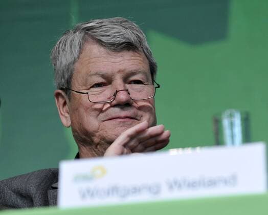 09.04.2011 Berlin Kreuzberg : Wolfgang Wieland Bündnis 90 Die Grünen Berliner Landesmitgliederversammlung im Tempodrom