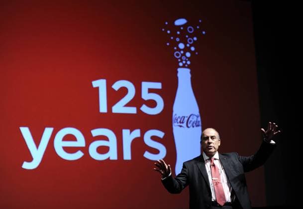 (110507) -- ATLANTA, May 7, 2011 (Xinhua) -- Muhtar Kent, chairman and CEO of Coca-Cola Company addresses a ceremony for the 125th birthday Coca-Cola at the headquarters of Coca-Cola in Atlanta, the United States, May 6, 2011. The world s largest soft-drink company will celebrate the 125th birthday of Coca-Cola on May 8. Coca-Cola was created on May 8, 1886 in Atlanta, Georgia by Dr. John Pemberton. (Xinhua Qi Heng) (msq) U.S.-COCA-COLA-125 YEARS ANNIVERSARY 