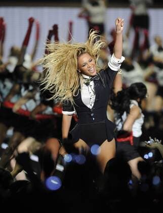 Beyonce Knowles performs during the taping during the taping of Surprise Oprah! A Farewell Spectacular at the United Center in Chicago on May 17. 2011. The show, which featured several surprise celebrity guests, will air over two days, May 23 and 24. Oprah s final show will be a normal episode of The Oprah Winfrey Show taped at Harpo Studios and will air on May 25.  DBX2011051715
