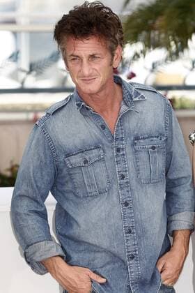 Cannes, France May 20 2011 - 64th International cannes film festival. Photocall for the film THIS MUST BE THE PLACE. - Sean Penn.. 