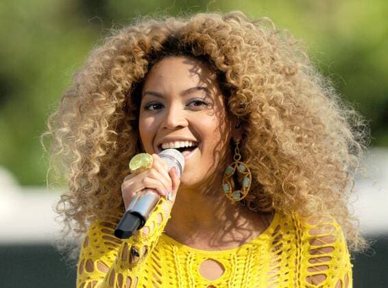 Beyonce Knowles BEYONCE PERFORMS IN CENTRAL PARK ON GOOD MORNING AMERICA New York  NYPixs Picture Perfect