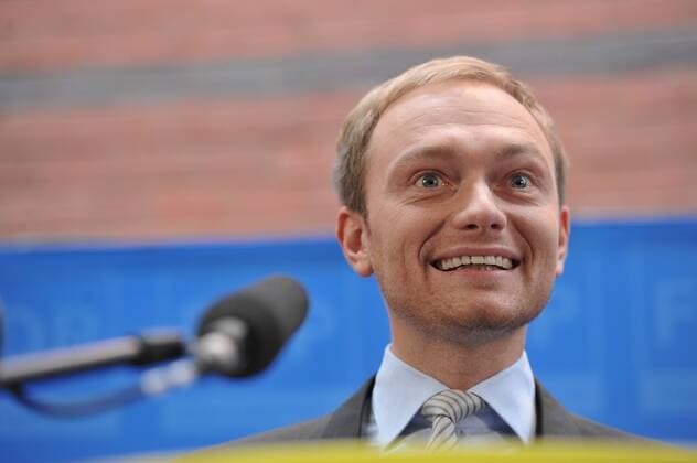 Bild: Christian LINDNER Generalsekretär (FDP) Politik, Pressekonferenz, FDP, Parteizentrale, Thomas-Dehler-Haus, 04.04.2011, Berlin, Deutschland, Europa