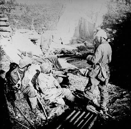 WW1 France: Trenches A secure post in front of Verdun, 1918. Mono Print !AUFNAHMEDATUM GESCHÄTZT! UnitedArchives0771560
