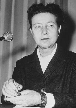 Simone de Beauvoir a French author and philosopher. undated Mono 35mm Transparency Aufnahmedatum geschätzt - UnitedArchives1159670
