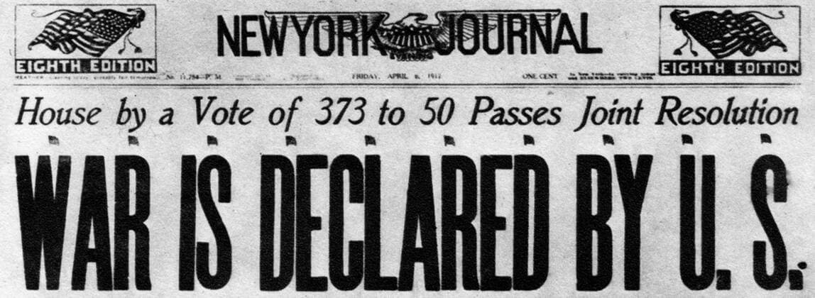 First World War Headlines from the New York Journal : War is declared by US - House by a vote of 373 to 50 passes joint resolution 6 April 1917 Mono Book Illustration !AUFNAHMEDATUM GESCHÄTZT! UnitedArchives1170060