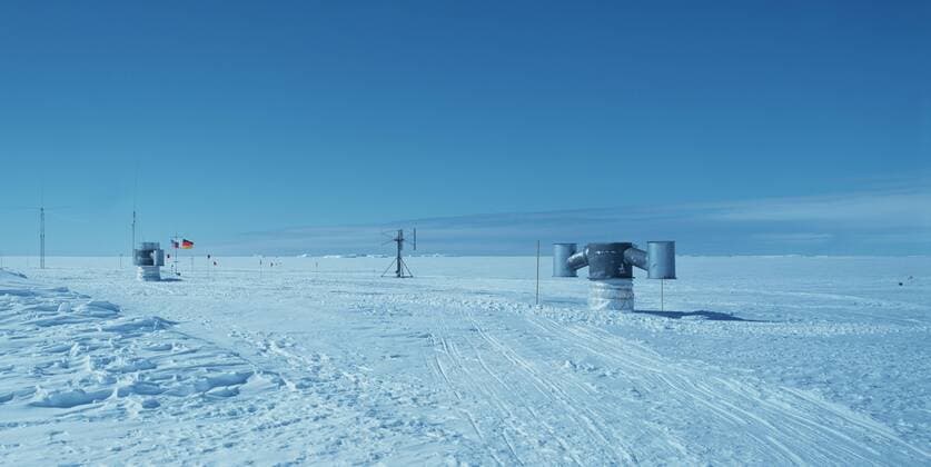 Deutsche Forschungsstation Georg von Neumayer , Antarktis, Weddel-Meer german scientific station Georg von Neumayer , Antarctica BLWS013685